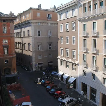 Pantheon White * Roma
